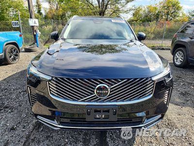 Piąte zdjęcie samochodu w środku: 2026 VOLVO XC90 PLUS VIN:YV4062JEXT1514101 - miniatura