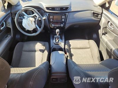 Zdjęcie 8 z 13 samochodu: 2017 NISSAN ROGUE SV VIN:KNMAT2MVXHP556767 - miniatura