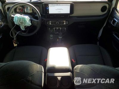 Zdjęcie 8 z 12 samochodu: 2025 JEEP GLADIATOR SPORT VIN:1C6PJTAG1SL532018 - miniatura