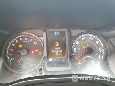 Zdjęcie 9 z 12 samochodu: 2021 TOYOTA TACOMA SR VIN:3TYRX5GN1MT010769 - miniatura