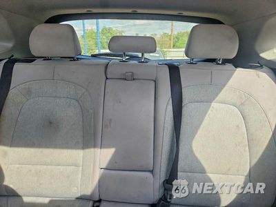 Zdjęcie 10 z 13 samochodu: 2023 HYUNDAI KONA SEL VIN:KM8K33AG0PU187428 - miniatura