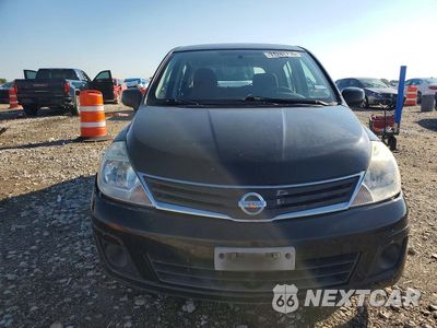 Piąte zdjęcie samochodu w środku: 2011 NISSAN VERSA 1.8 S VIN:3N1BC1CP8BL372547 - miniatura