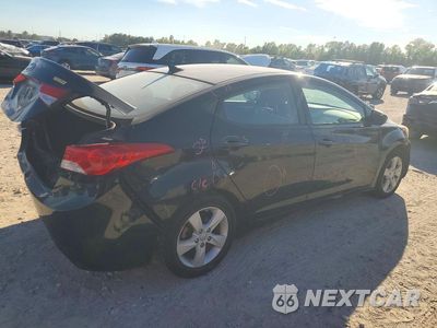 Trzecie zdjęcie samochodu z tyłu: 2013 HYUNDAI ELANTRA GLS VIN:KMHDH4AE6DU903629 - miniatura