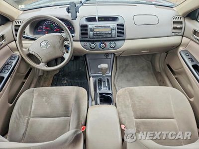 Zdjęcie 8 z 12 samochodu: 2006 TOYOTA CAMRY LE VIN:4T1BE32K36U641893 - miniatura