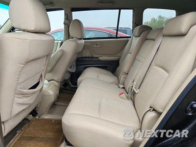 Zdjęcie 10 z 12 samochodu: 2004 TOYOTA HIGHLANDER BASE VIN:JTEEP21A640040640 - miniatura