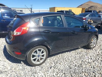 Trzecie zdjęcie samochodu z tyłu: 2015 FORD FIESTA SE VIN:3FADP4EJ8FM209147 - miniatura