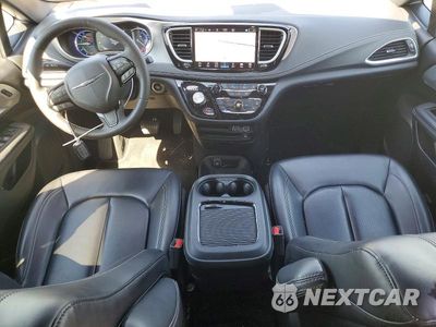 Zdjęcie 8 z 14 samochodu: 2023 CHRYSLER PACIFICA HYBRID TOURING L VIN:2C4RC1L73PR622802 - miniatura