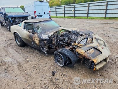 Czwarte zdjęcie samochodu z boku: 1982 CHEVROLET CORVETTE VIN:1G1AY0788C5109296 - miniatura