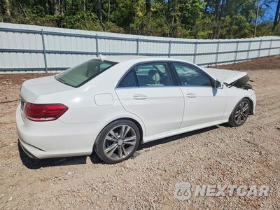 Trzecie zdjęcie samochodu z tyłu: 2016 MERCEDES-BENZ E 350 VIN:WDDHF5KB5GB290043 - miniatura