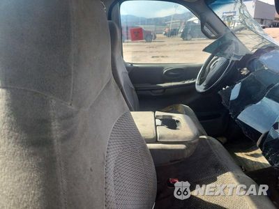 Zdjęcie 10 z 12 samochodu: 2000 FORD F150 VIN:1FTRF18LXYNB94593 - miniatura
