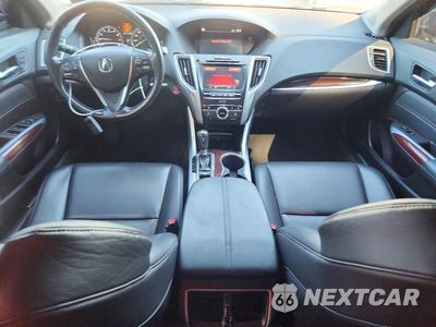 Zdjęcie 8 z 13 samochodu: 2017 ACURA TLX VIN:19UUB1F38HA010088 - miniatura