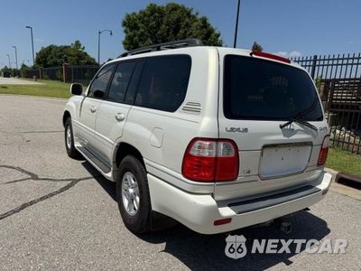 Trzecie zdjęcie samochodu z tyłu: 1998 LEXUS LX 470 VIN:JT6HT00W9W0023792 - miniatura