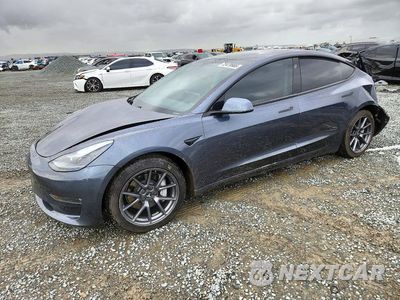 2021 TESLA MODEL 3 5YJ3E1EB0MF879621 - główne zdjęcie licytacji z USA - miniatura