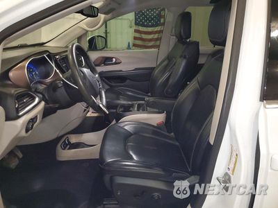 Zdjęcie 7 z 14 samochodu: 2020 CHRYSLER VOYAGER LXI VIN:2C4RC1DG5LR261100 - miniatura