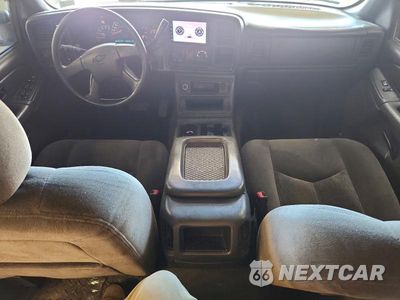 Zdjęcie 8 z 11 samochodu: 2005 CHEVROLET SILVERADO K1500 VIN:2GCEK13T051281420 - miniatura