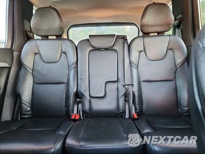 Zdjęcie 10 z 13 samochodu: 2017 VOLVO XC90 T5 VIN:YV4102XK4H1115808 - miniatura