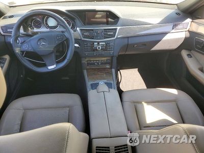 Zdjęcie 8 z 12 samochodu: 2010 MERCEDES-BENZ E 350 VIN:WDDHF5GB5AA071783 - miniatura