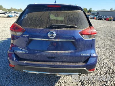 Zdjęcie 6 z 13 samochodu: 2018 NISSAN ROGUE SV VIN:5N1AT2MV1JC781054 - miniatura