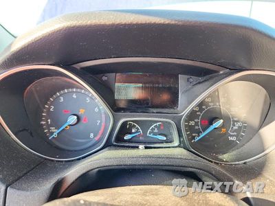 Zdjęcie 9 z 12 samochodu: 2015 FORD FOCUS SE VIN:1FADP3F27FL230428 - miniatura