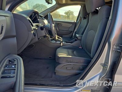 Zdjęcie 7 z 13 samochodu: 2015 CHEVROLET TRAVERSE LT VIN:1GNKVGKD3FJ390170 - miniatura