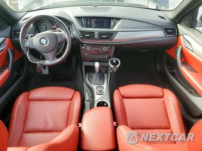 Zdjęcie 8 z 12 samochodu: 2015 BMW X1 XDRIVE35I VIN:WBAVM5C58FVV94991 - miniatura