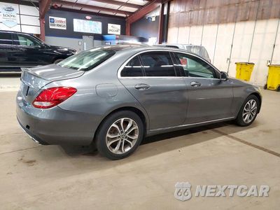 Trzecie zdjęcie samochodu z tyłu: 2017 MERCEDES-BENZ C 300 4MATIC VIN:55SWF4KB9HU224300 - miniatura