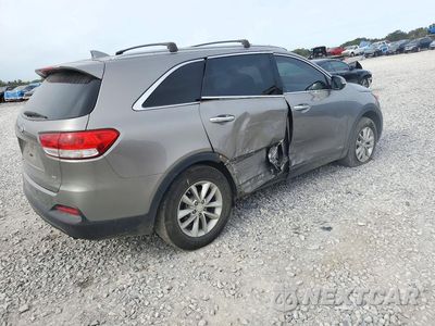 Trzecie zdjęcie samochodu z tyłu: 2018 KIA SORENTO LX VIN:5XYPGDA31JG410327 - miniatura