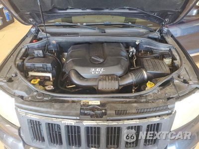 Zdjęcie 12 z 13 samochodu: 2013 JEEP GRAND CHEROKEE LAREDO VIN:1C4RJFAG9DC503193 - miniatura