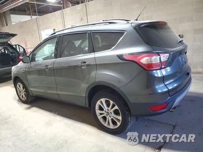 Drugie zdjęcie samochodu z przodu: 2017 FORD ESCAPE SE VIN:1FMCU9GD8HUE73434 - miniatura