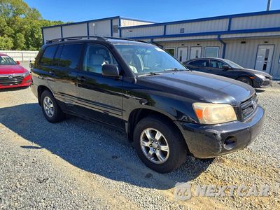 Czwarte zdjęcie samochodu z boku: 2005 TOYOTA HIGHLANDER BASE VIN:JTEGD21A050127436 - miniatura