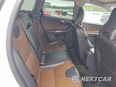 Zdjęcie 11 z 13 samochodu: 2017 VOLVO XC60 T5 DYNAMIC VIN:YV440MDR1H2203252 - miniatura