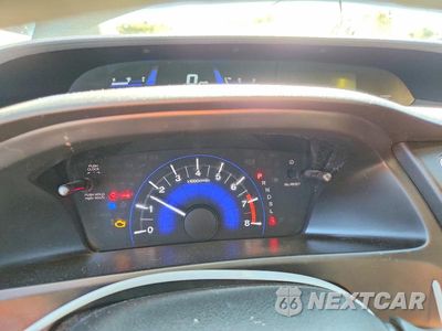 Zdjęcie 9 z 12 samochodu: 2015 HONDA CIVIC LX VIN:19XFB2F59FE260500 - miniatura