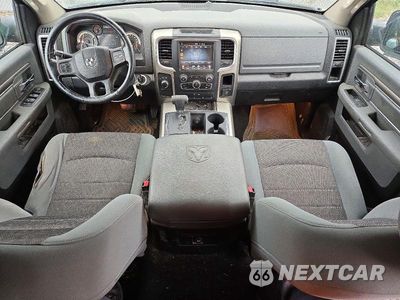 Zdjęcie 8 z 12 samochodu: 2013 RAM 1500 SLT VIN:1C6RR7LT8DS564587 - miniatura
