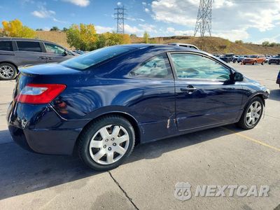 Trzecie zdjęcie samochodu z tyłu: 2010 HONDA CIVIC LX VIN:2HGFG1B60AH524695 - miniatura