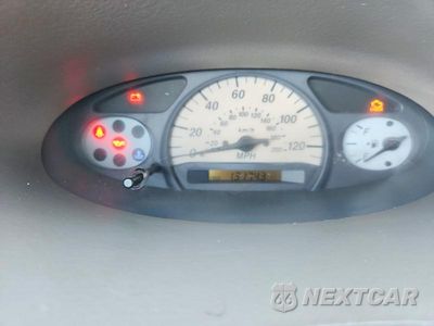 Zdjęcie 9 z 13 samochodu: 2004 TOYOTA ECHO BASE VIN:JTDAT123540322356 - miniatura