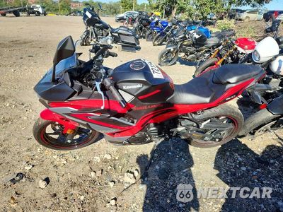 Trzecie zdjęcie samochodu z tyłu: 2025 KAWASAKI EX500 VIN:ML5EXGG10SDA70583 - miniatura