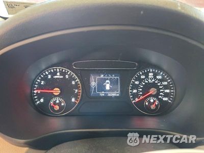 Zdjęcie 9 z 13 samochodu: 2016 KIA SORENTO LX VIN:5XYPG4A33GG041219 - miniatura