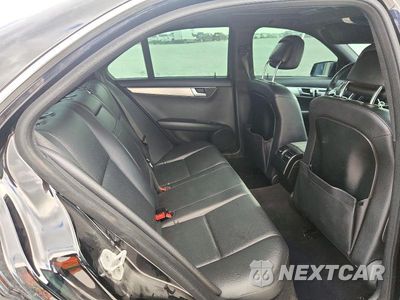 Zdjęcie 10 z 13 samochodu: 2014 MERCEDES-BENZ C 300 4MATIC VIN:WDDGF8AB1EG229724 - miniatura