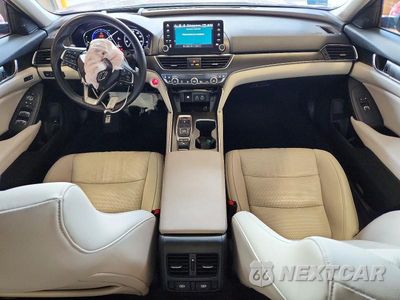 Zdjęcie 8 z 12 samochodu: 2021 HONDA ACCORD TOURING HYBRID VIN:1HGCV3F90MA008932 - miniatura