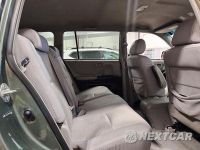 Zdjęcie 11 z 13 samochodu: 2005 TOYOTA HIGHLANDER BASE VIN:JTEGP21AX50067866 - miniatura