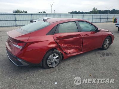 Trzecie zdjęcie samochodu z tyłu: 2026 HYUNDAI ELANTRA SE VIN:KMHLL4DG2TU154690 - miniatura
