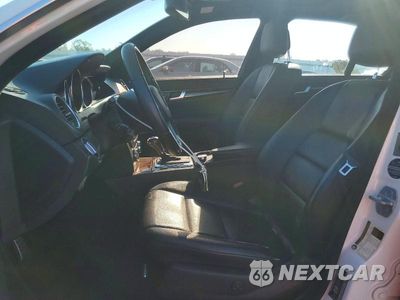 Zdjęcie 7 z 12 samochodu: 2012 MERCEDES-BENZ C 300 4MATIC VIN:WDDGF8BB8CR208384 - miniatura