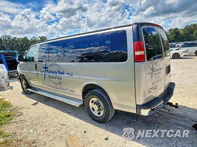 Drugie zdjęcie samochodu z przodu: 2005 CHEVROLET EXPRESS G3500 VIN:1GAHG39U351258027 - miniatura