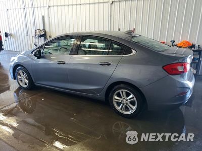 Drugie zdjęcie samochodu z przodu: 2018 CHEVROLET CRUZE LT VIN:1G1BE5SM4J7228883 - miniatura