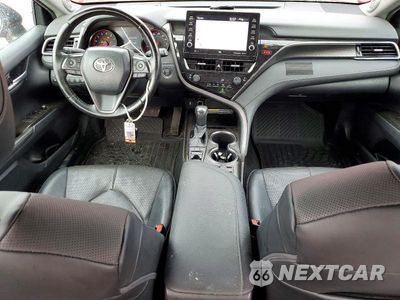 Zdjęcie 8 z 12 samochodu: 2021 TOYOTA CAMRY XSE VIN:4T1K61BK4MU042547 - miniatura