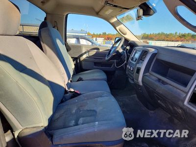 Zdjęcie 10 z 12 samochodu: 2016 RAM 1500 ST VIN:3C6JR6DT8GG245501 - miniatura