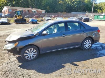 2013 TOYOTA COROLLA LE 5YFBU4EEXDP187977 - główne zdjęcie licytacji z USA - miniatura