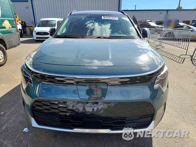 Piąte zdjęcie samochodu w środku: 2024 KIA NIRO WIND VIN:KNDCR3L13R5111652 - miniatura