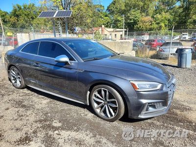 Czwarte zdjęcie samochodu z boku: 2018 AUDI S5 PRESTIGE VIN:WAUR4AF53JA003326 - miniatura