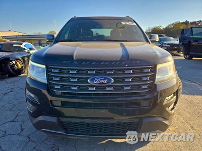 Piąte zdjęcie samochodu w środku: 2017 FORD EXPLORER XLT VIN:1FM5K7D81HGC30878 - miniatura
